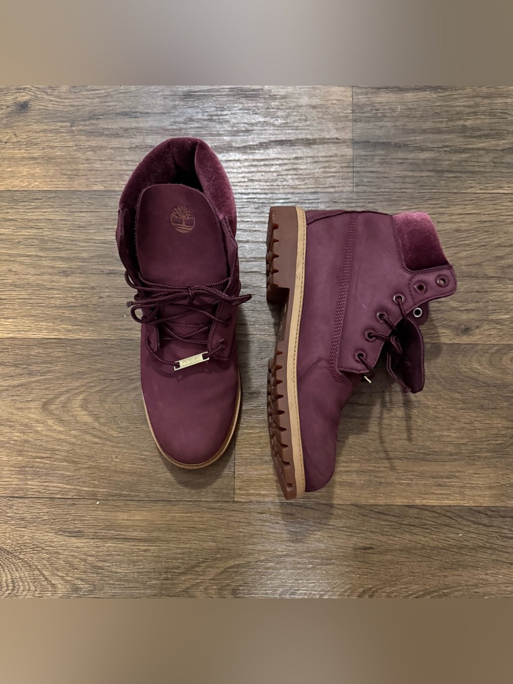 Timberland DTLR 6” Wine Nubuck Lace-Up Ankle Boots Size 7 Women